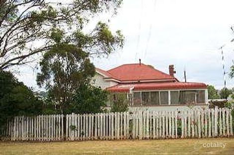 17 Kenilworth St, North Toowoomba, QLD 4350