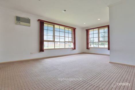 Property photo of 1/4 Guest Road Pakenham VIC 3810