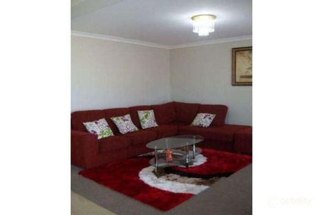 Property photo of 51 Penrose Promenade Tarneit VIC 3029