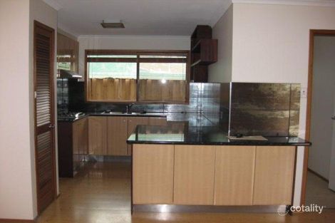 Property photo of 1/39 Manchester Drive Sydenham VIC 3037