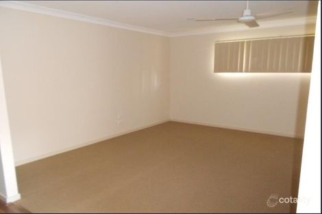 Property photo of 11 Figbird Close Goodna QLD 4300