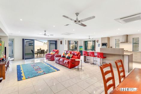 Property photo of 25 Nagle Drive Norman Gardens QLD 4701