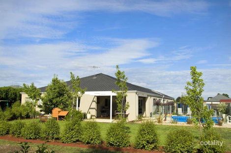Property photo of 39 Chessy Park Drive New Gisborne VIC 3438