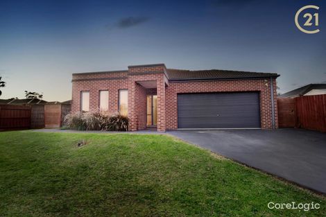 Property photo of 8 Strahan Close Berwick VIC 3806