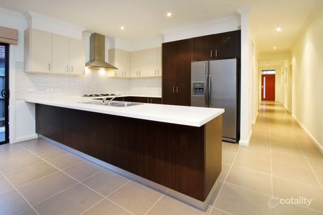 Property photo of 25 Carinya Crescent South Morang VIC 3752