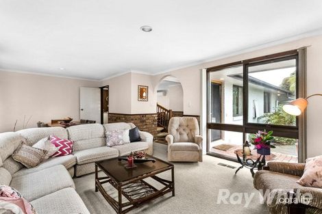 Property photo of 24 Overland Drive Vermont South VIC 3133