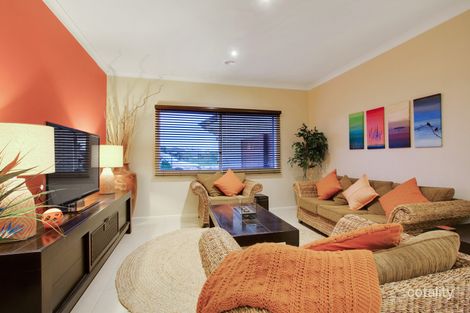 Property photo of 30 Quarterdeck Road Sandhurst VIC 3977