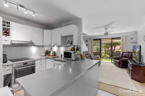 Property photo of 27/170 Bardon Avenue Burleigh Waters QLD 4220