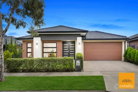 17 Macalister Gr, Cobblebank, VIC 3338