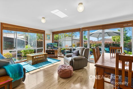 Property photo of 9 Romar Close Bomaderry NSW 2541