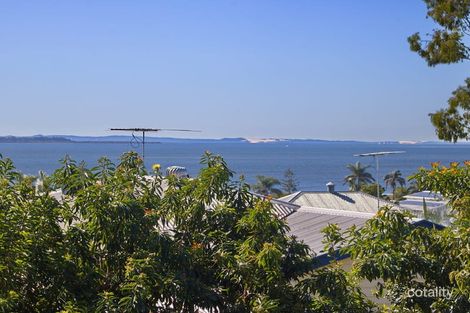 Property photo of 10 Kingsley Terrace Wynnum QLD 4178