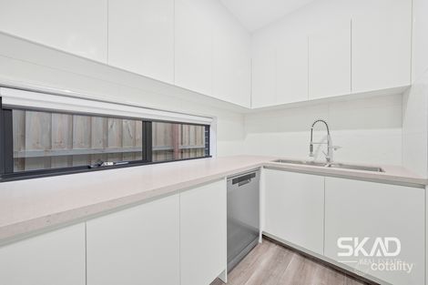 Property photo of 42 Slavko Drive Fraser Rise VIC 3336