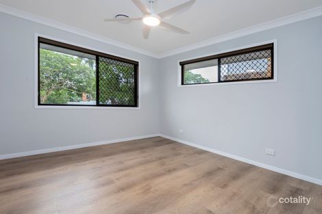 Property photo of 48 Cresthaven Drive Mansfield QLD 4122