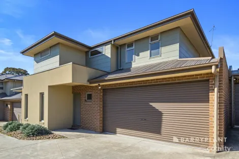 Property photo of 2/34 Devenish Road Boronia VIC 3155