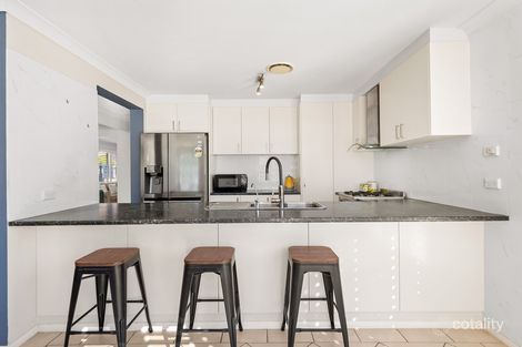 Property photo of 16 Lavender Close Casula NSW 2170