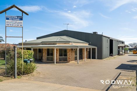 13A STONE ST, ARMADALE, WA 6112
