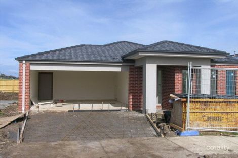 41 John Russell Rd, Cranbourne West, VIC 3977