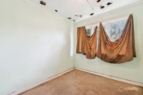 Property photo of 14 Hillcroft Street Reservoir VIC 3073