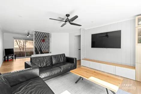 Property photo of 8 Willaura Place Yallambie VIC 3085