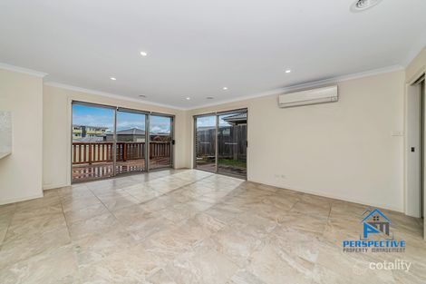 Property photo of 9 Avenal Street Crace ACT 2911