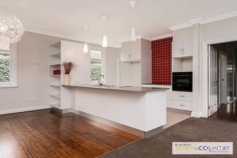 77 Queen Elizabeth Dr, Armidale, NSW 2350