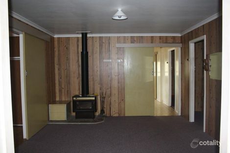 Property photo of 15 Appin Street Nanango QLD 4615