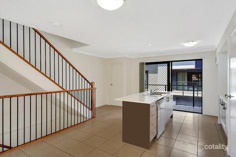 Property photo of 32/10 Riverview Road Nerang QLD 4211