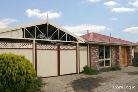 Property photo of 2 Cosgrove Court Meadow Heights VIC 3048