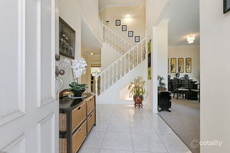 Property photo of 2 Raphael Place Mackenzie QLD 4156
