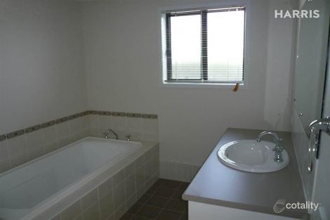 Property photo of 7 Collett Avenue Mount Barker SA 5251