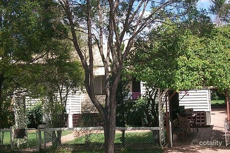 29 Waratah Ave, Graceville, QLD 4075