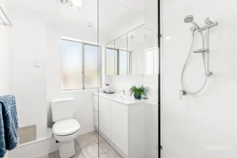 Property photo of 8/68 Pacific Parade Dee Why NSW 2099