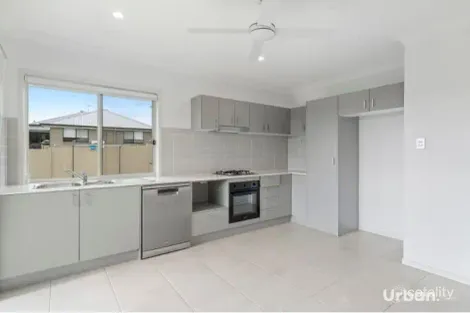 25a Raisbeck Pkwy, North Rothbury, NSW 2335