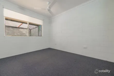 Property photo of 16 Coal Crescent Tannum Sands QLD 4680