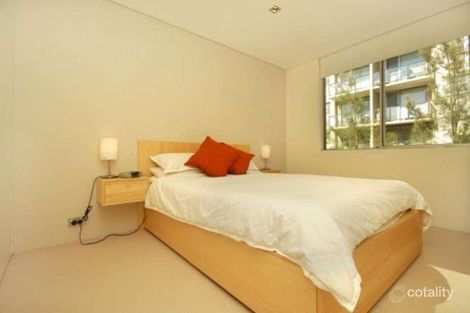 Property photo of 13/37 Penkivil Street Bondi NSW 2026