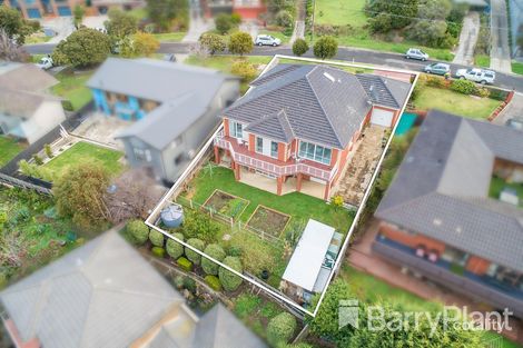 Property photo of 20 Jinjella Road Highton VIC 3216
