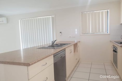 Property photo of 16 Benjamin Drive Gracemere QLD 4702