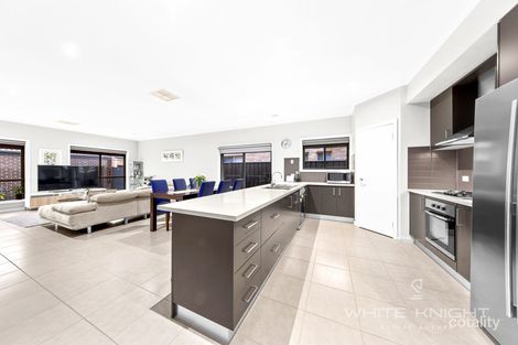 Property photo of 1 Litoria Walk St Albans VIC 3021