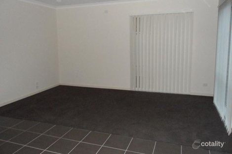 Property photo of 18 Mallow Street Brookfield VIC 3338