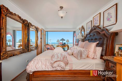 Property photo of 18 Grandview Road Lakes Entrance VIC 3909