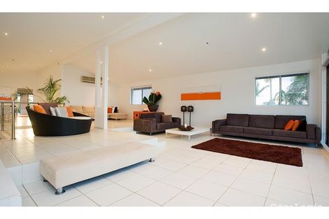 Property photo of 1 Dirk Hartog Place Hollywell QLD 4216