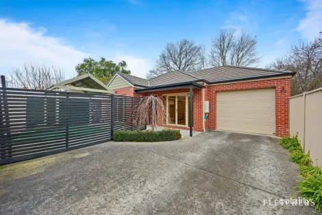 2/20 Steinfeld St S, Golden Point, VIC 3350