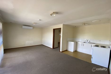 Property photo of 2/17 Polwarth Crescent Belmont VIC 3216