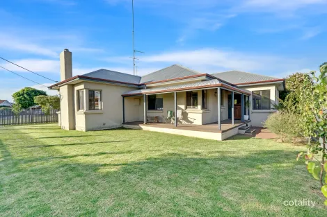 Property photo of 35 Minninup Road South Bunbury WA 6230