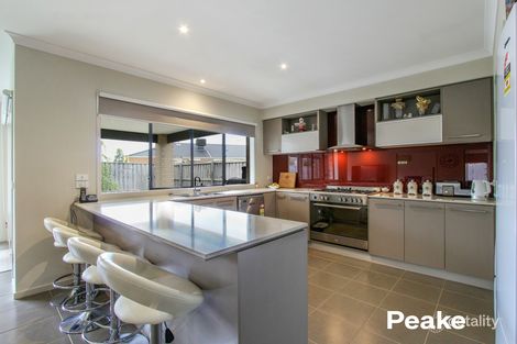 Property photo of 4 Bernly Boulevard Berwick VIC 3806