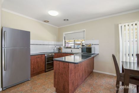 Property photo of 16 Chantelle Court Kangaroo Flat VIC 3555