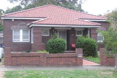 33 Prince Edward St, Carlton, NSW 2218