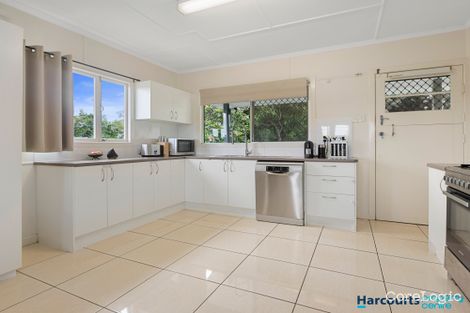 Property photo of 106 Marshall Road Holland Park West QLD 4121