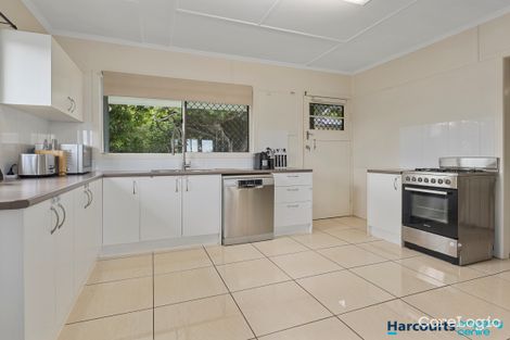 Property photo of 106 Marshall Road Holland Park West QLD 4121