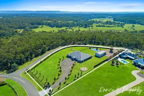 33 Wianamatta Cct, Cattai, NSW 2756